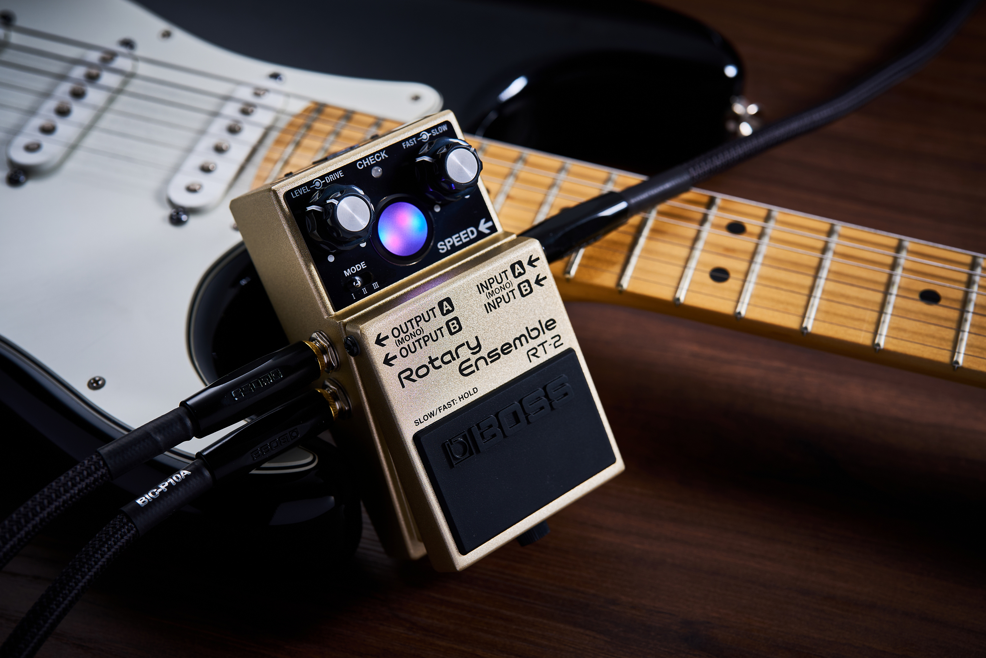 Boss RT-2 Rotary Ensemble : la pédale rotatif ultime