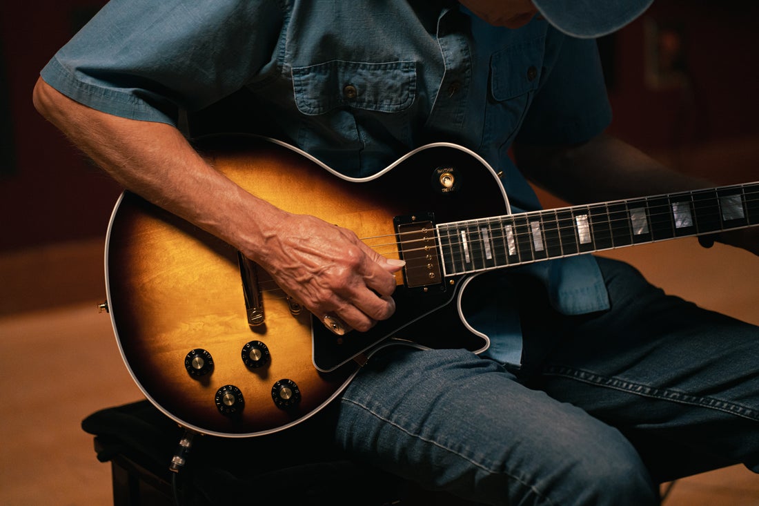 Gibson ressuscite la Les Paul Custom 70s, icône du rock