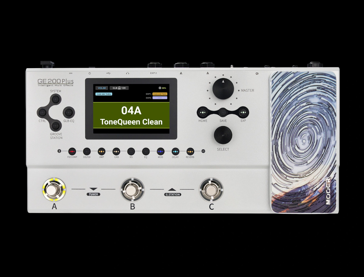 Mooer GE200 Plus : le juste milieu entre compact et polyvalence